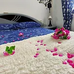 Cristianos Apartment, 1 Bedroom Wifi Free & Big Terrace بيت للعطل لوس كريستيانوس