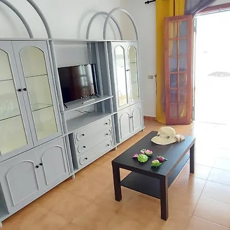 Casa vacanze Cristianos Apartment, 1 Bedroom Wifi Free & Big Terrace Los Cristianos (Tenerife)