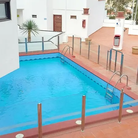 Cristianos Apartment, 1 Bedroom Wifi Free & Big Terrace * لوس كريستيانوس
