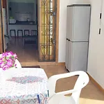Cristianos Apartment, 1 Bedroom Wifi Free & Big Terrace *
